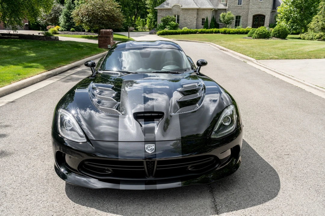 2017 Dodge Viper 5th Gen - Image 2 of 31
