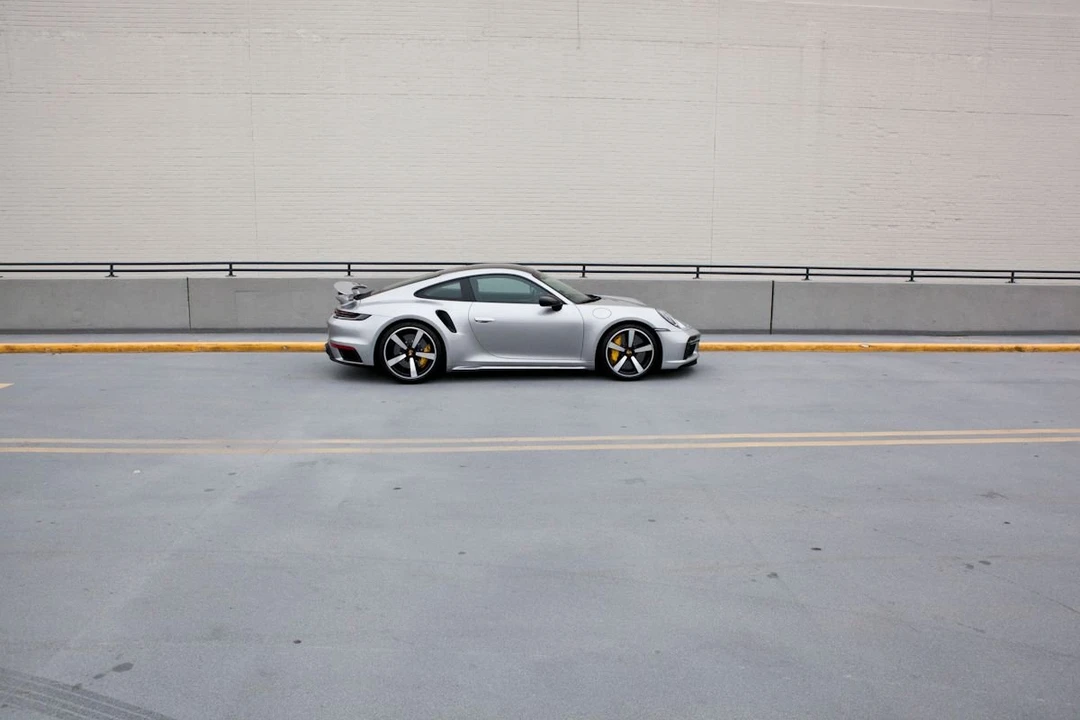 2021 Porsche 992 Turbo - Image 4 of 25