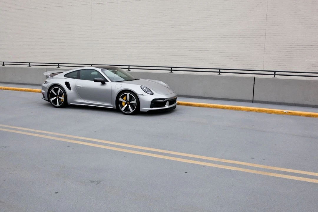 2021 Porsche 992 Turbo - Image 6 of 25