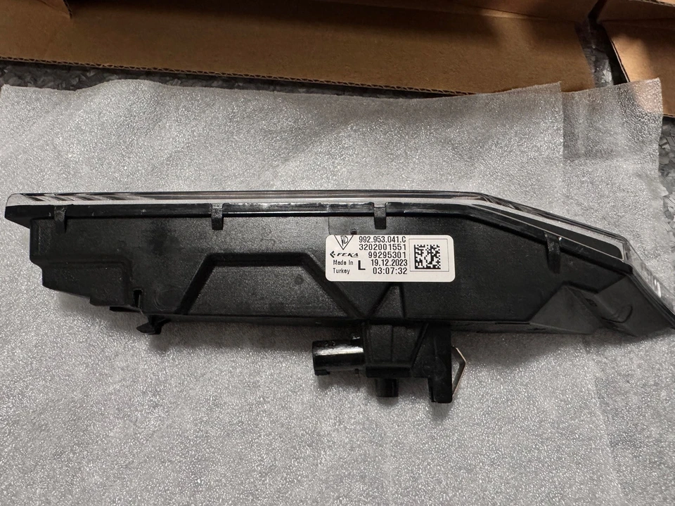 2020 Parts & Memorabilia Bodywork - Image 2 of 4