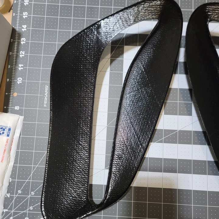2019 Parts & Memorabilia Bodywork - Image 3 of 6