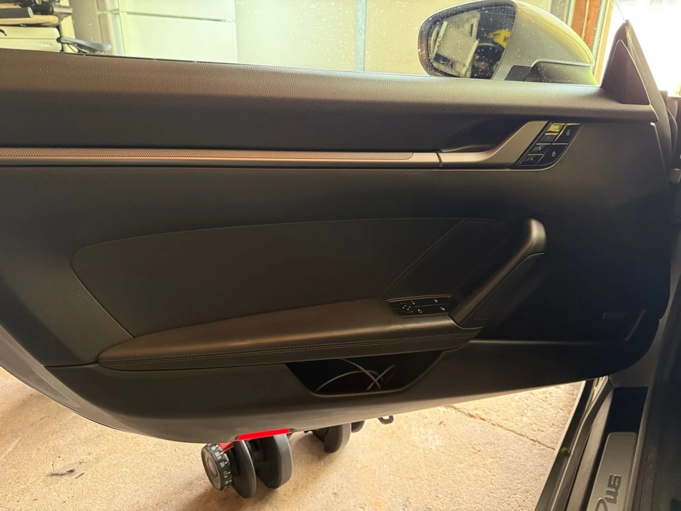 2020 Porsche 992 Carrera - Image 10 of 31
