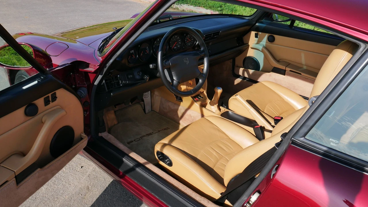 1996 Porsche 993 Carrera 4 - Image 5 of 21