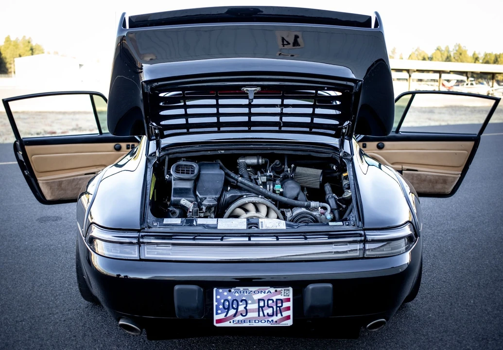 1995 Porsche 993 Carrera 4 - Image 25 of 31