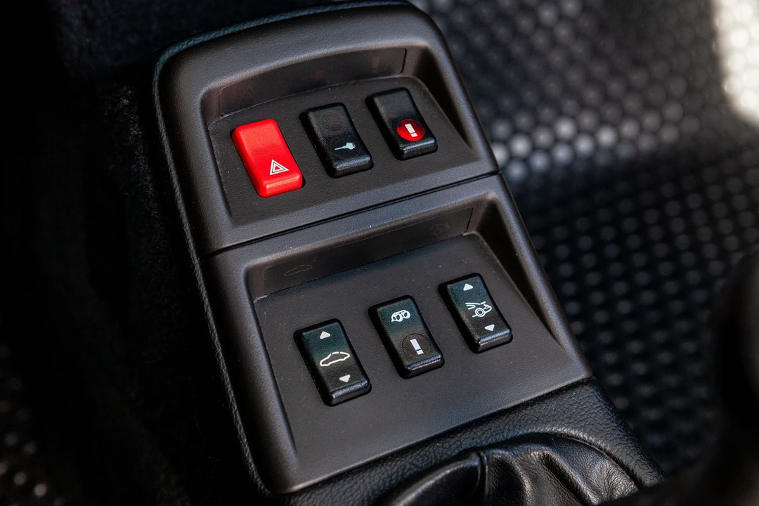 1998 Porsche 993 Carrera 4S - Image 18 of 25