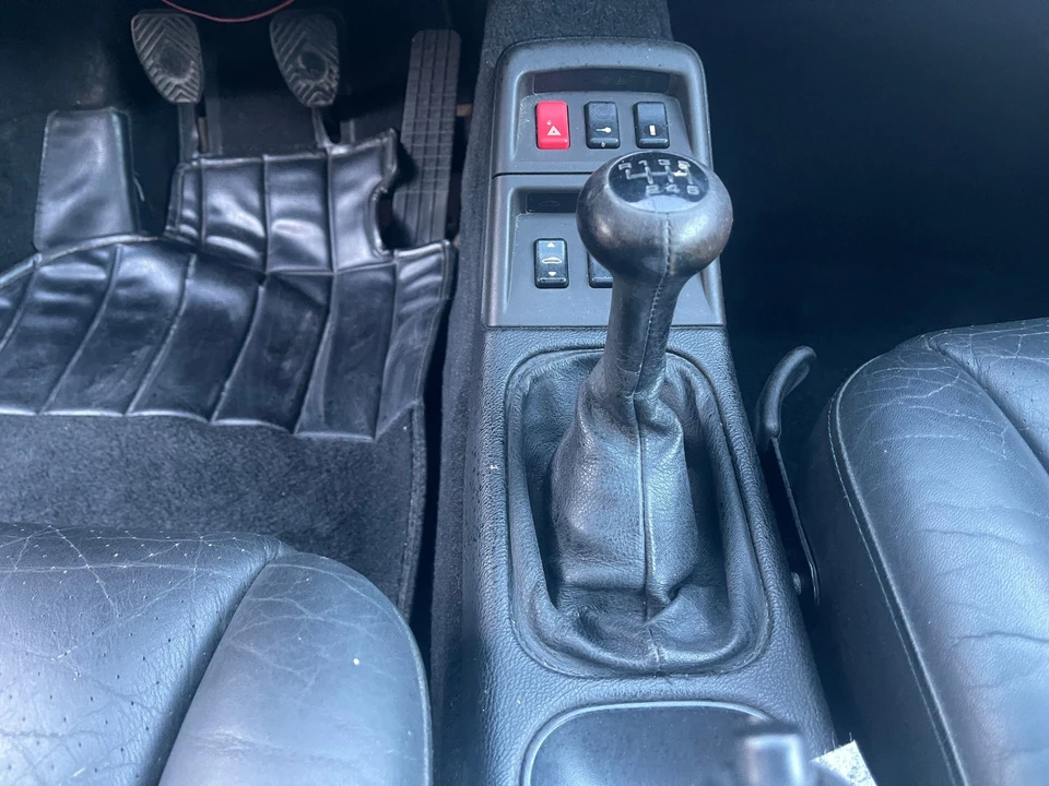 1995 Porsche 993 Carrera - Image 24 of 26