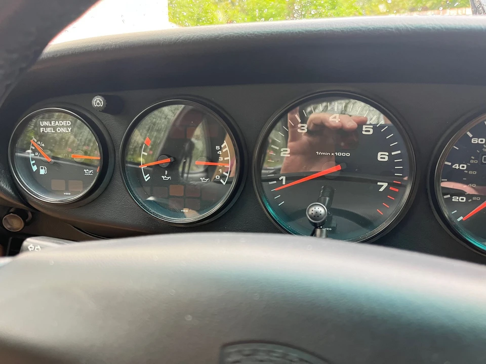 1996 Porsche 993 Carrera - Image 10 of 31