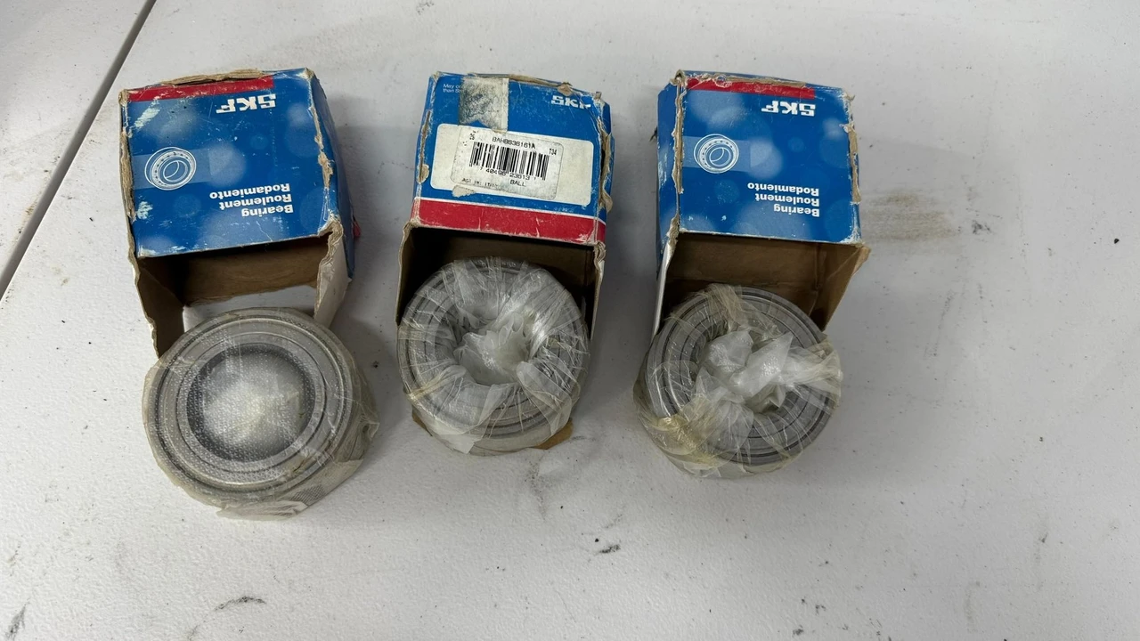 1995 Parts & Memorabilia Mechanical Components - Image 3 of 31