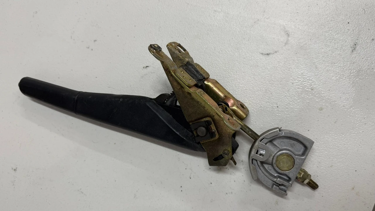 1995 Parts & Memorabilia Mechanical Components - Image 6 of 31