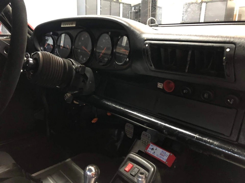 1995 Porsche 993 Carrera - Image 15 of 23