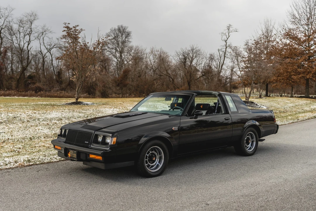 1987 Buick Grand National - Image 10 of 31