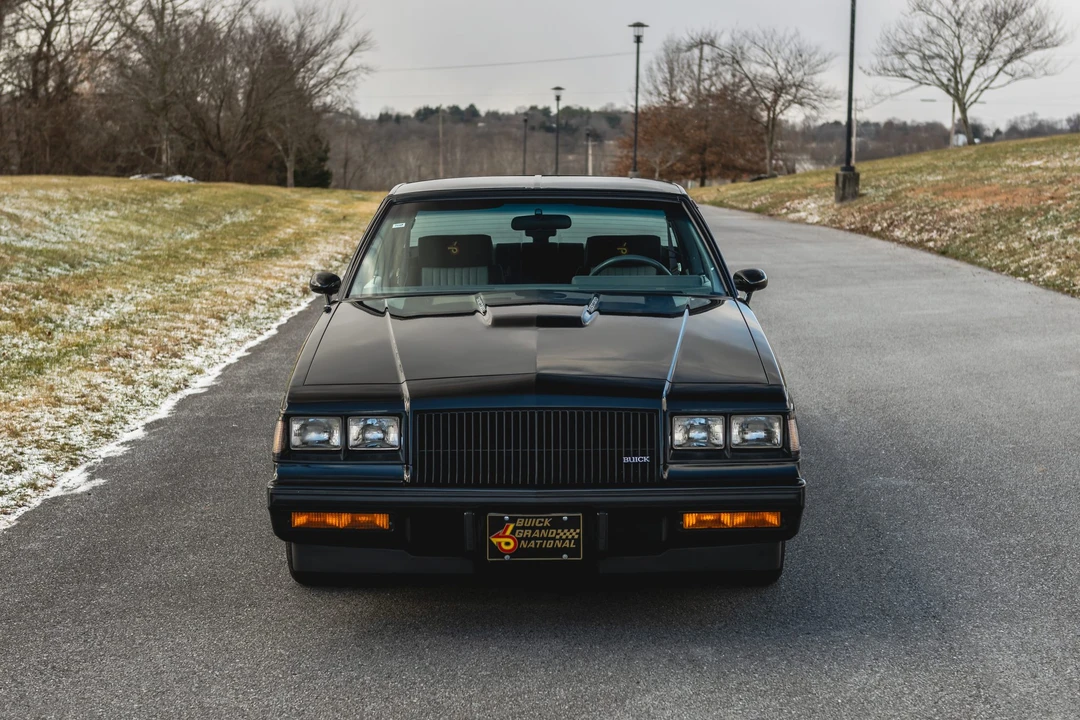 1987 Buick Grand National - Image 27 of 31