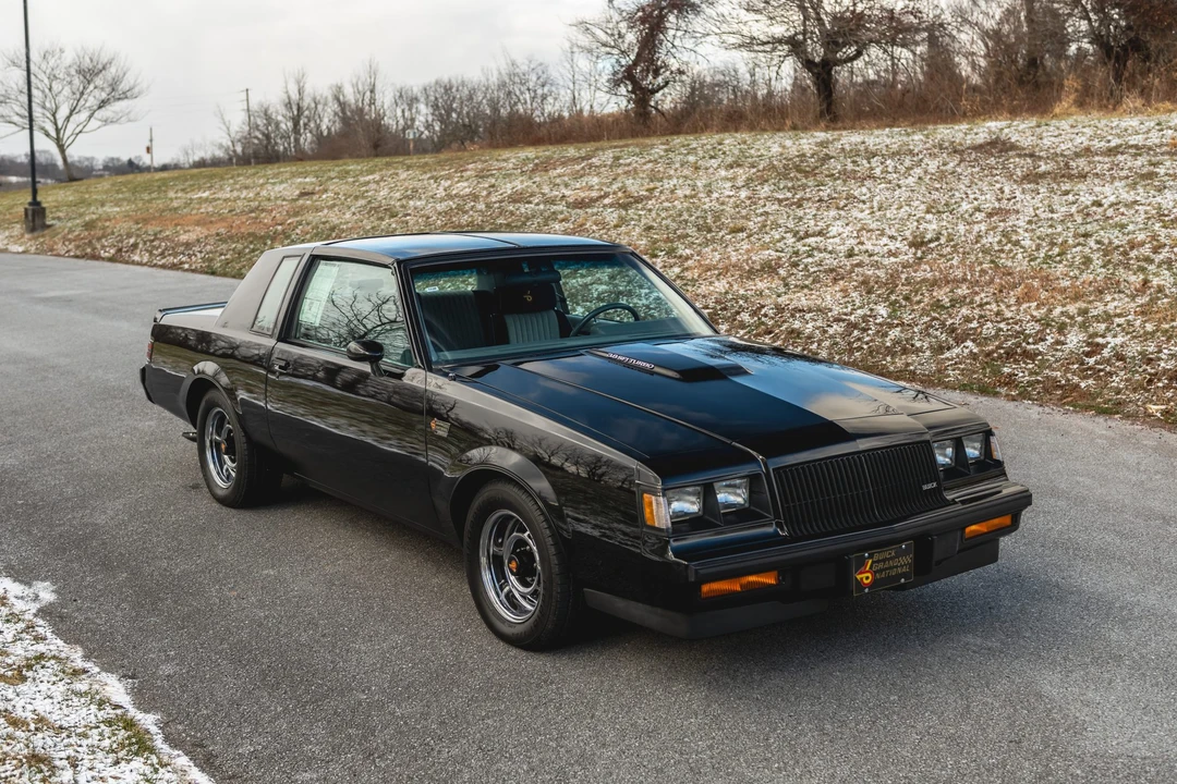 1987 Buick Grand National - Image 25 of 31