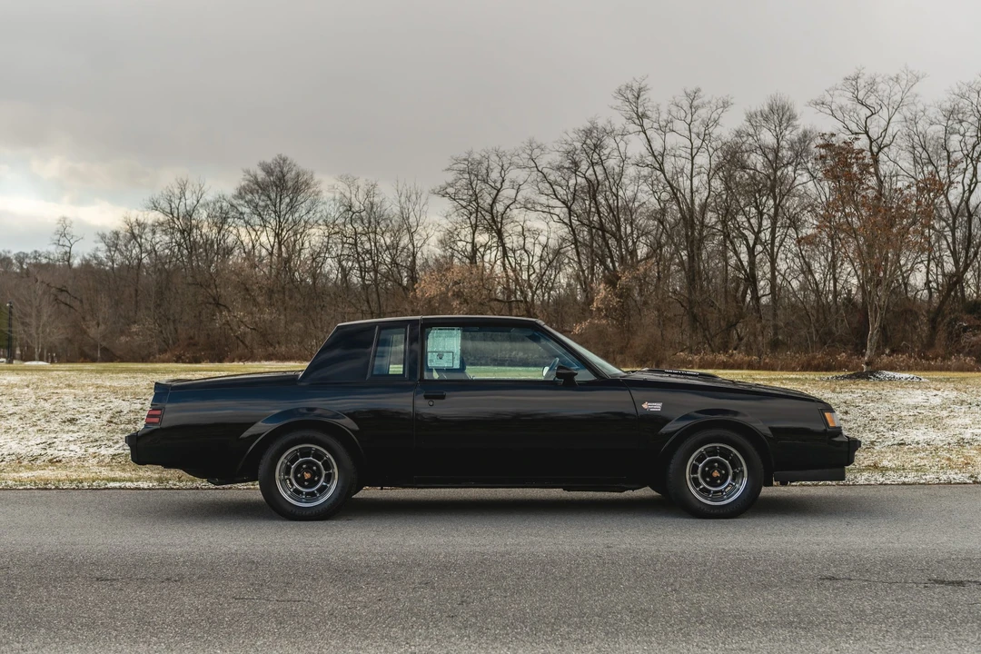 1987 Buick Grand National - Image 24 of 31
