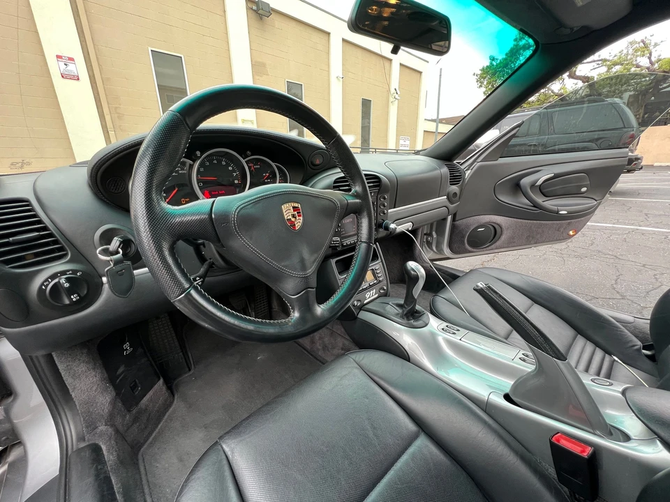 2004 Porsche 996 Carrera - Image 21 of 31