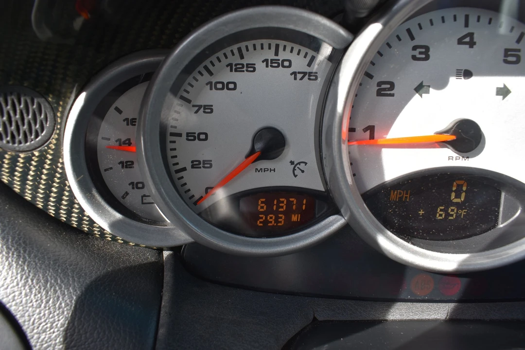 2000 Porsche 996 Carrera - Image 17 of 28