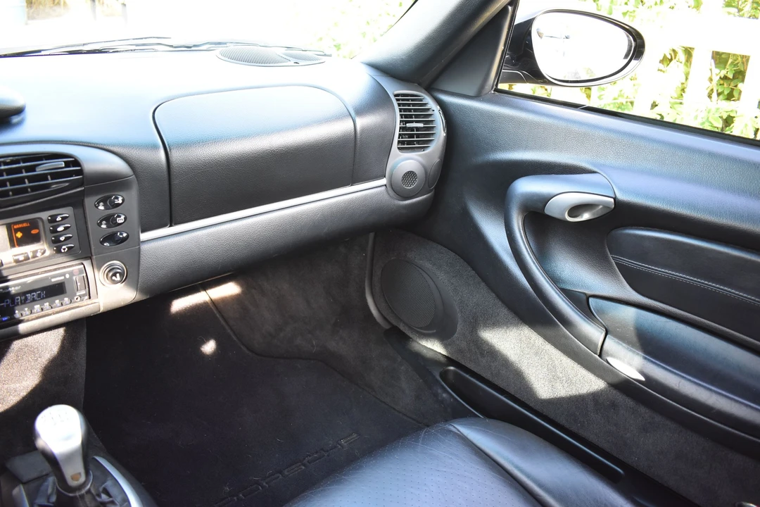 2000 Porsche 996 Carrera - Image 19 of 28