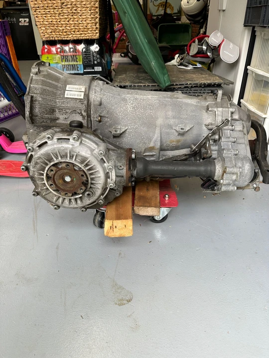 2003 Parts & Memorabilia Gearboxes - Image 3 of 7