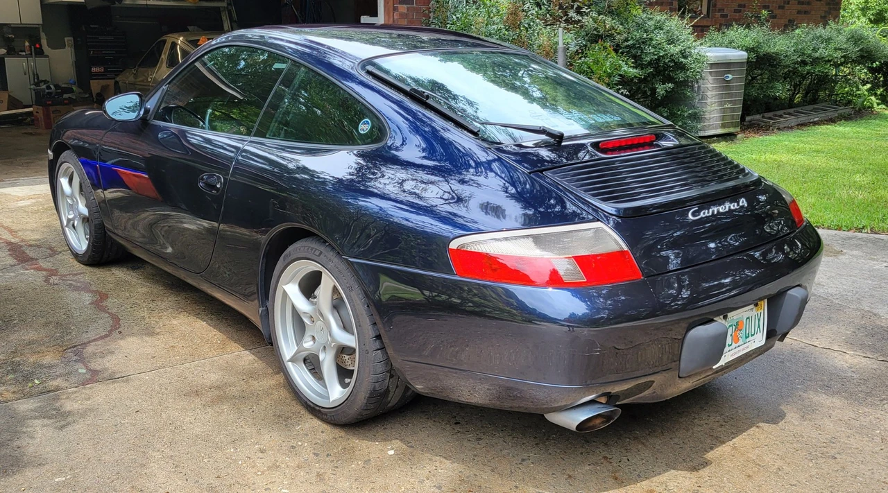 1999 Porsche 996 Carrera 4 - Image 8 of 31