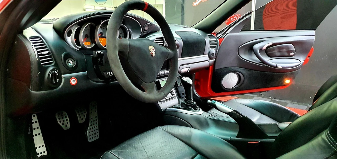 2003 Porsche 996 GT2 - Image 12 of 13