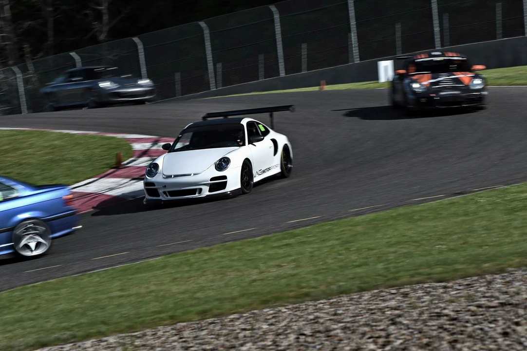 2003 Porsche 996 GT2 - Image 15 of 31