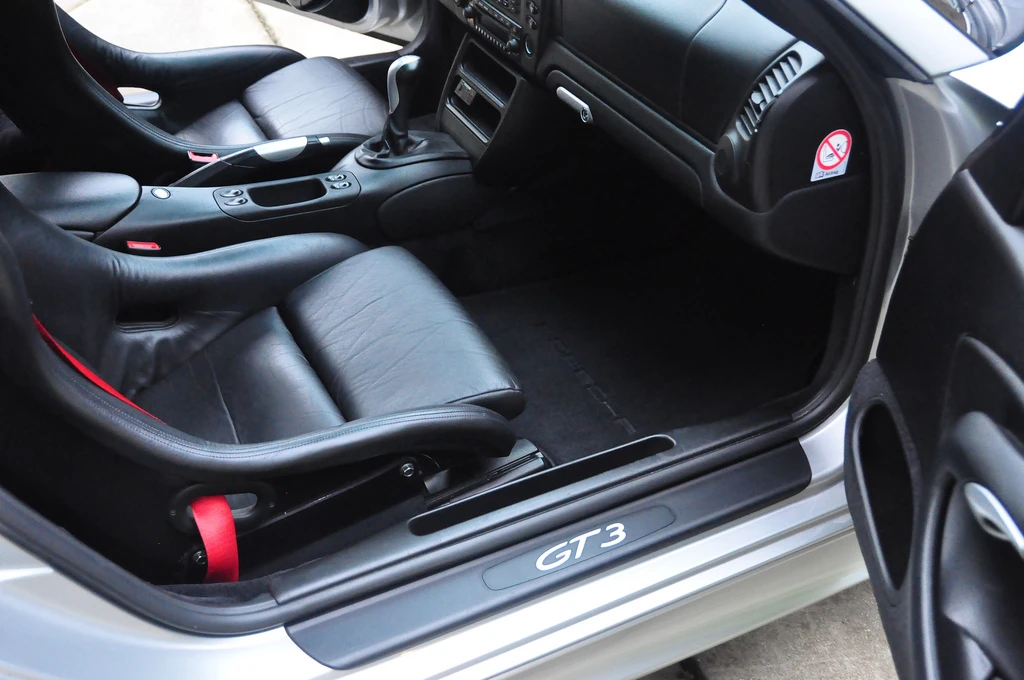 2005 Porsche 996 GT3 - Image 15 of 27