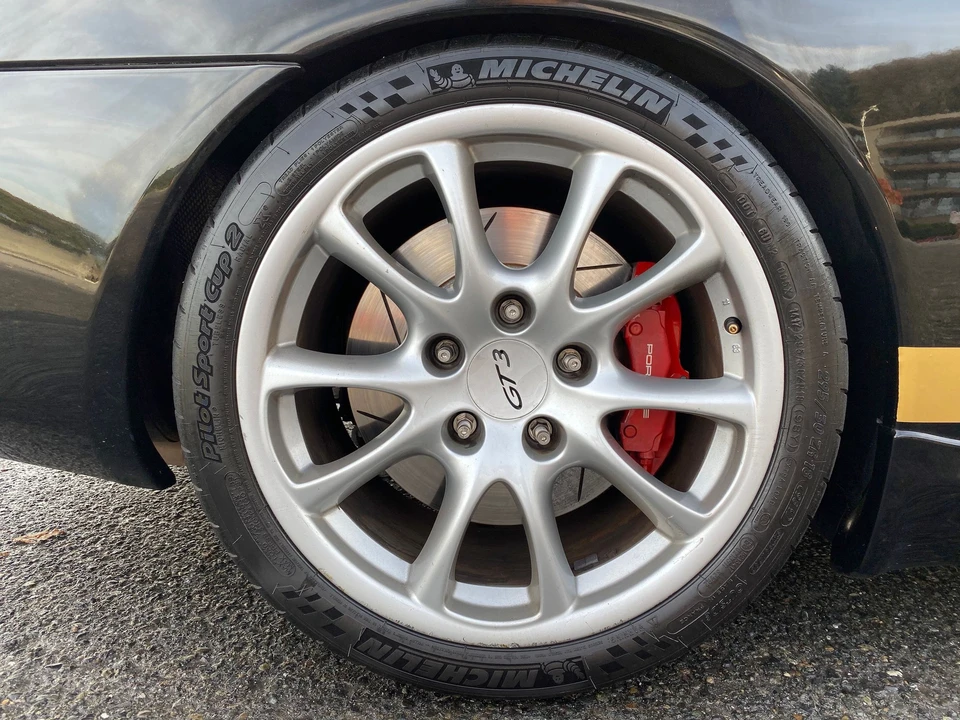 2005 Porsche 996 GT3 - Image 25 of 31