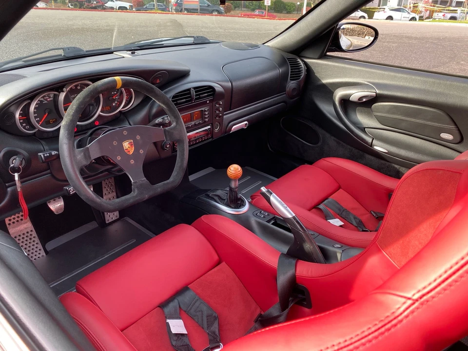 2005 Porsche 996 GT3 - Image 27 of 31
