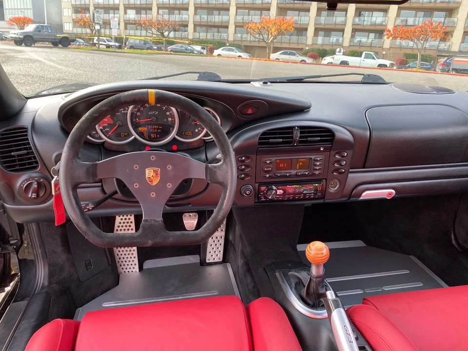 2005 Porsche 996 GT3 - Image 29 of 31
