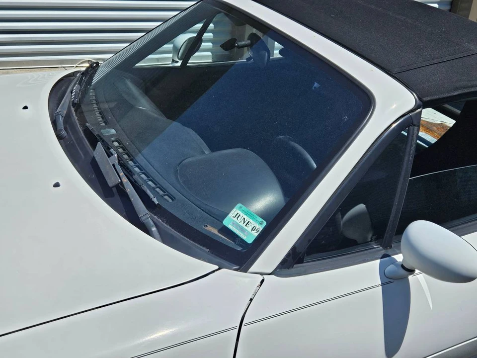 1996 Mazda NA MX-5 Miata - Image 6 of 6