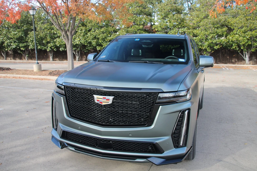 2023 Cadillac Escalade-V 5th Gen - Image 2 of 31