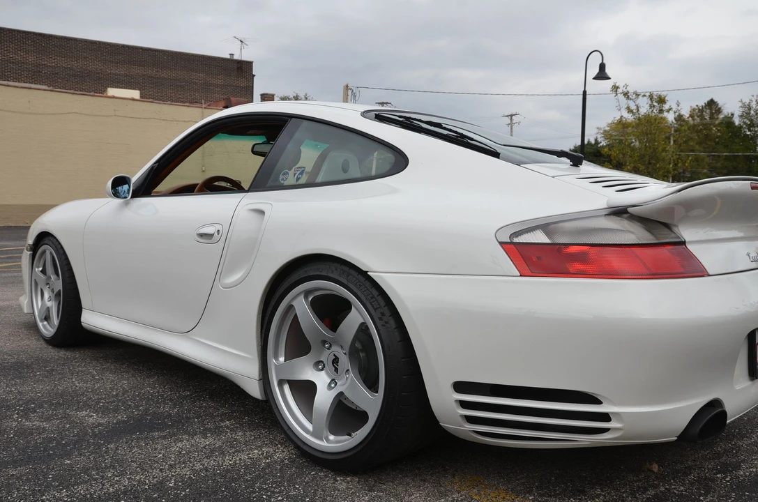 2002 Porsche 996 Turbo - Image 12 of 12