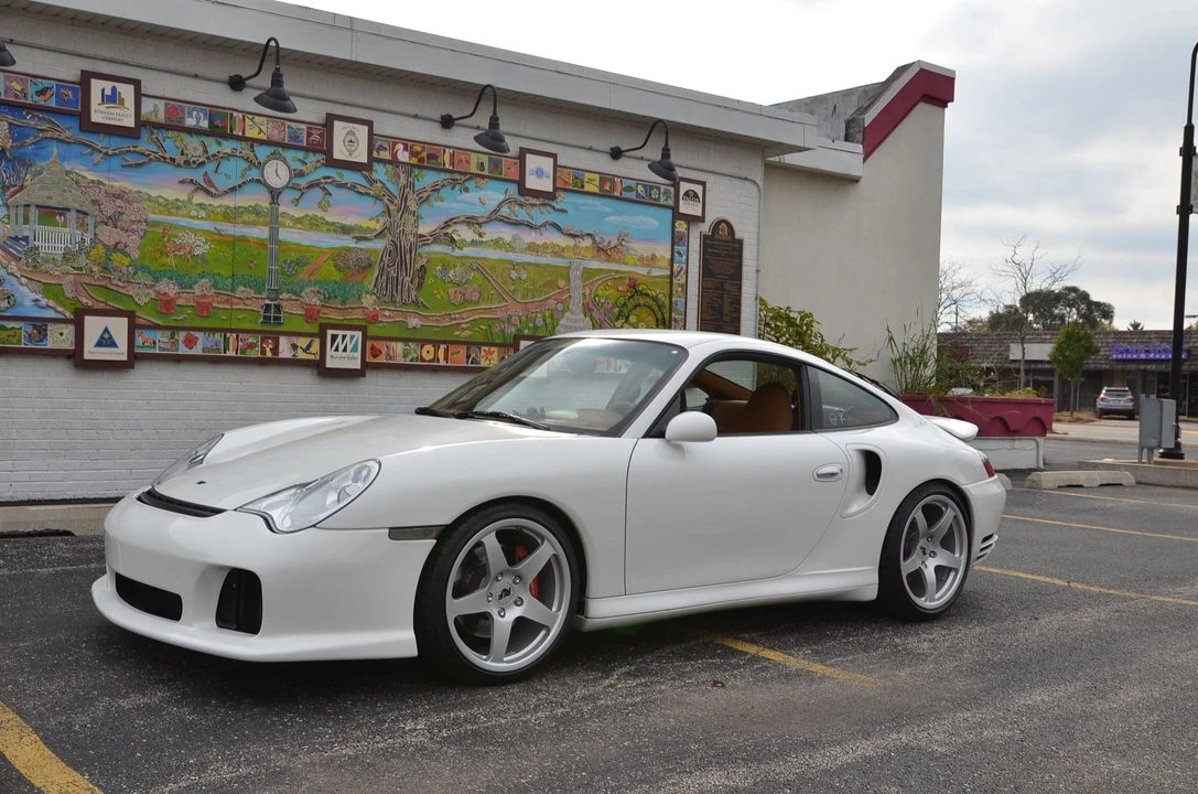 2002 Porsche 996 Turbo - Image 5 of 12
