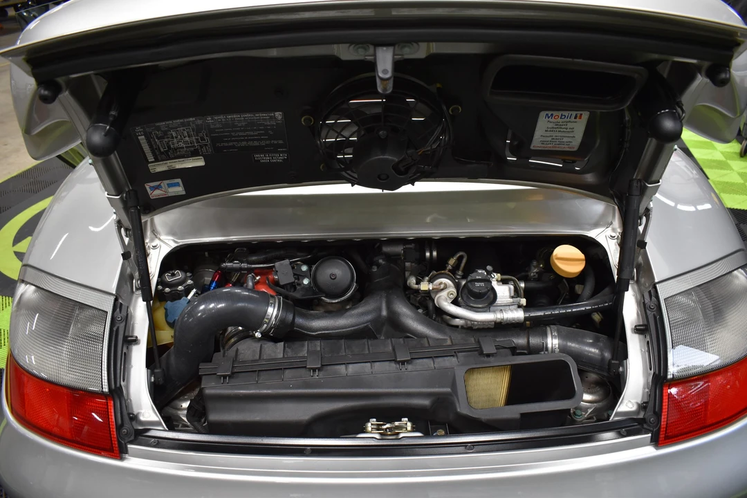 2001 Porsche 996 Turbo - Image 27 of 31