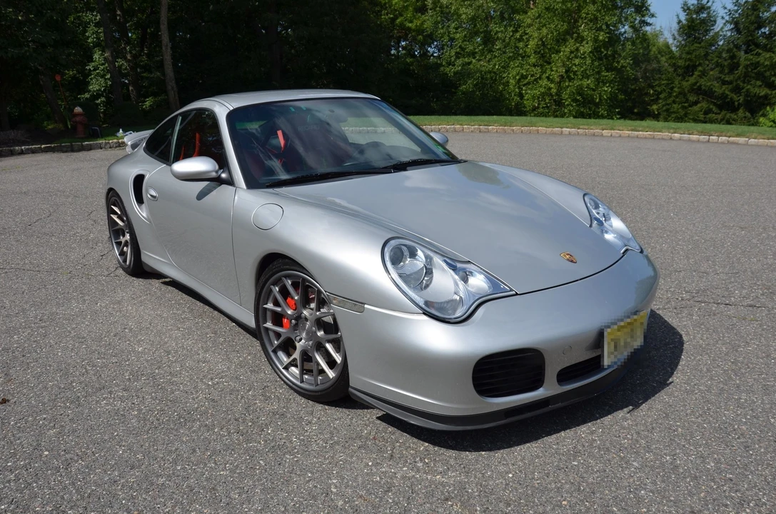 2001 Porsche 996 Turbo - Image 13 of 31