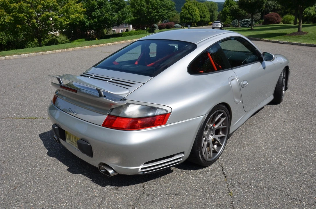 2001 Porsche 996 Turbo - Image 14 of 31