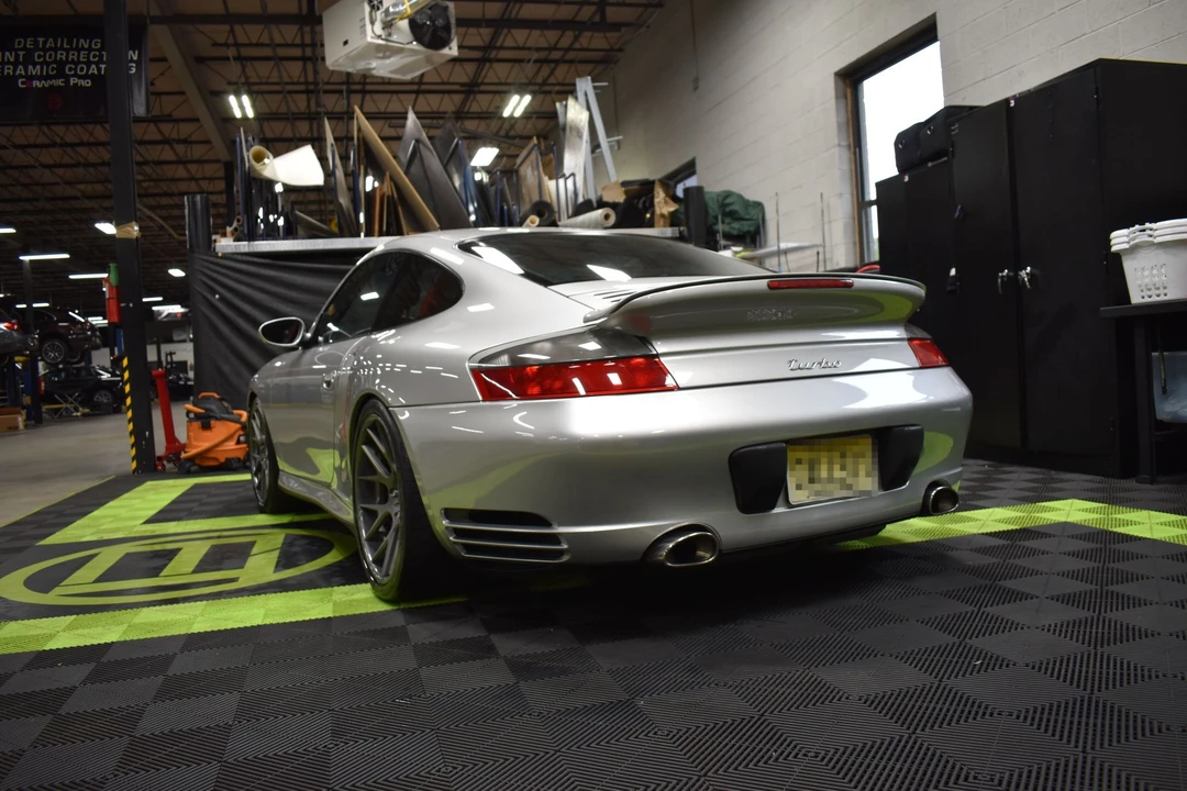 2001 Porsche 996 Turbo - Image 18 of 31