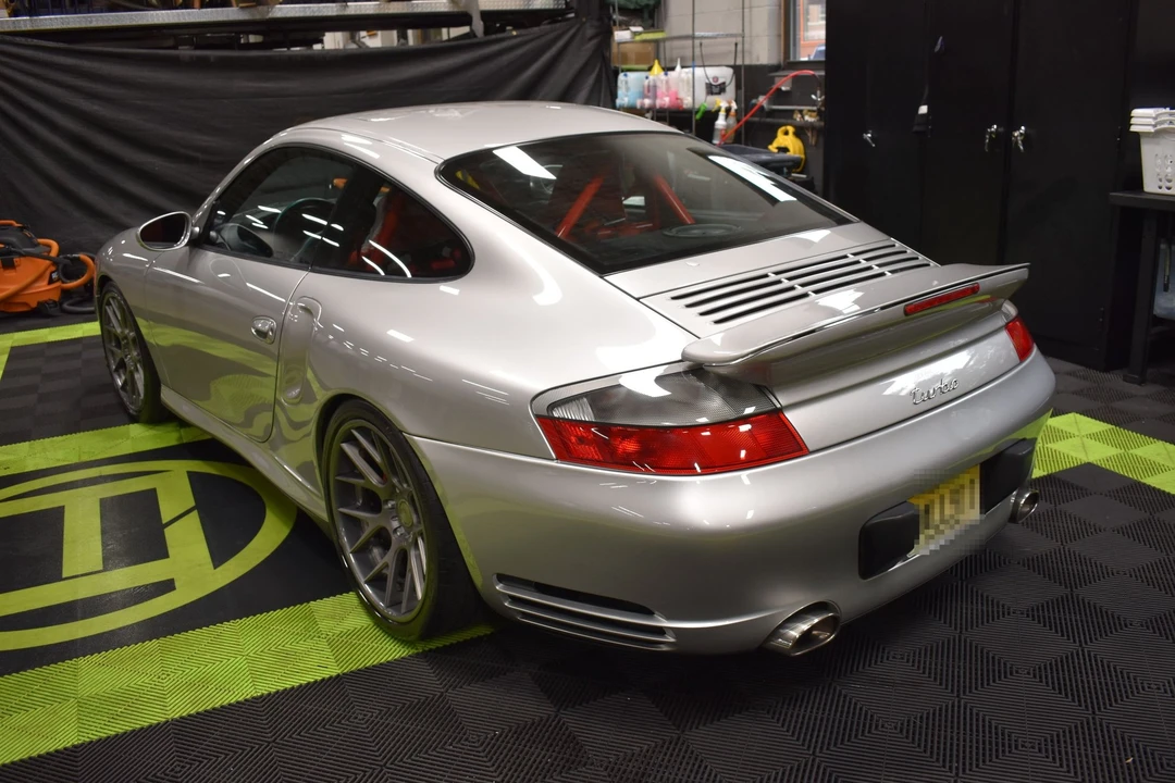 2001 Porsche 996 Turbo - Image 22 of 31