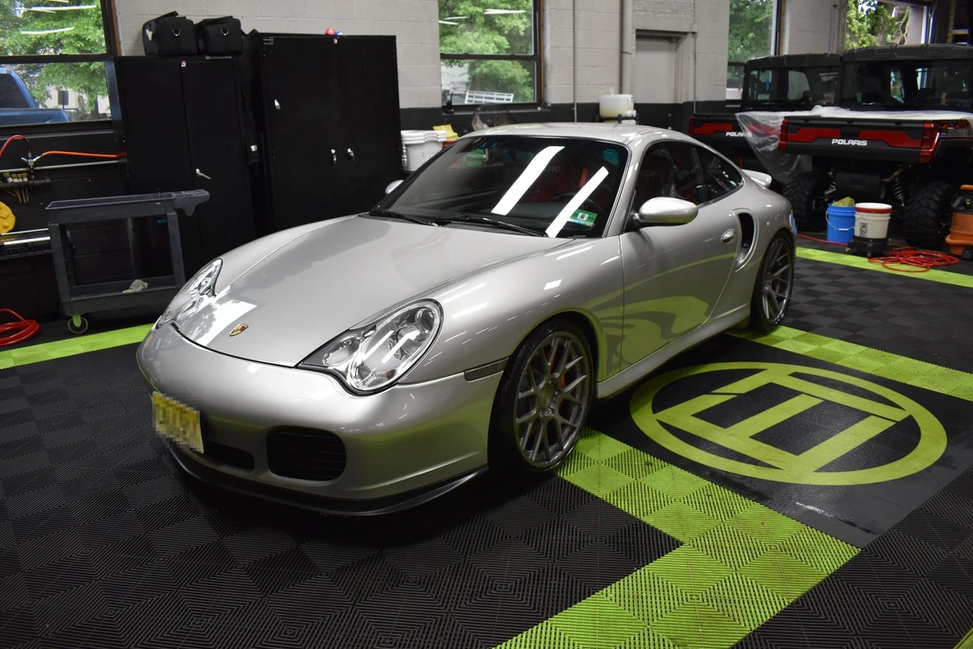 2001 Porsche 996 Turbo - Image 15 of 31
