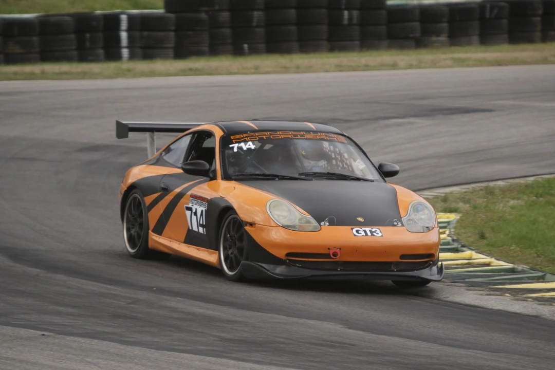 2001 Porsche 996 Carrera - Image 3 of 28
