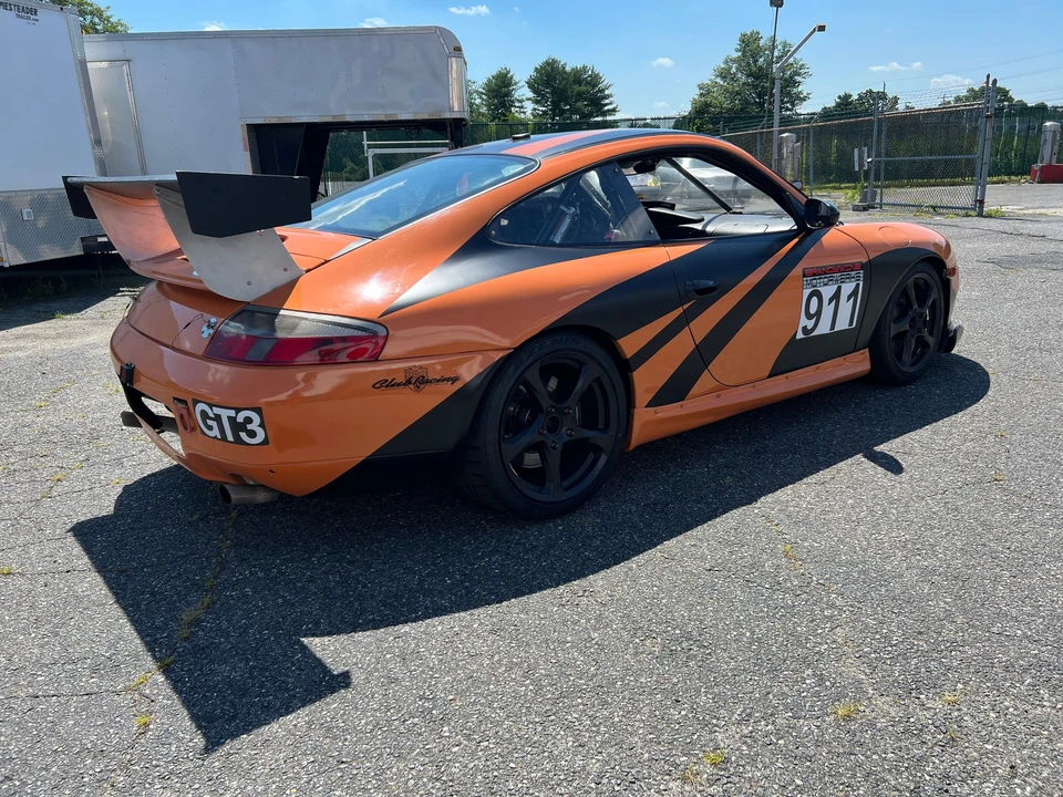 2001 Porsche 996 Carrera - Image 7 of 28