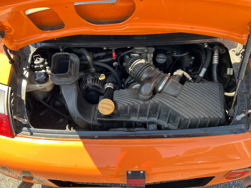 2001 Porsche 996 Carrera - Image 16 of 28