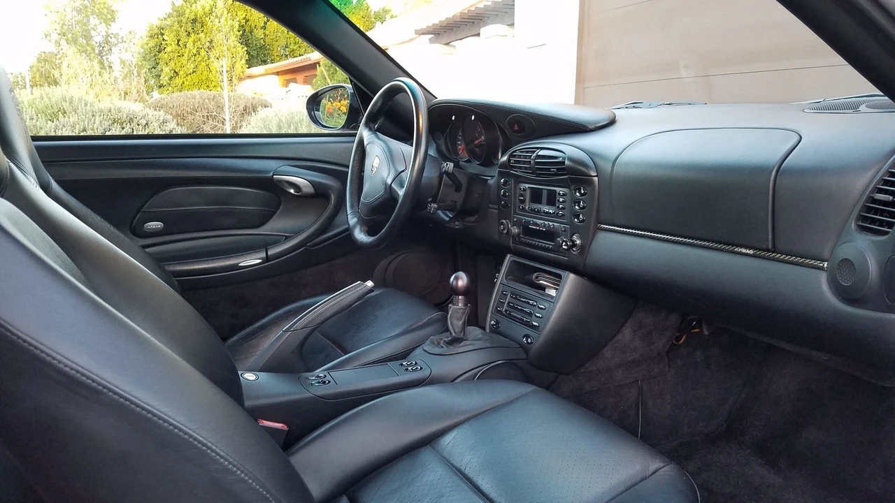 2001 Porsche 996 Turbo - Image 11 of 31