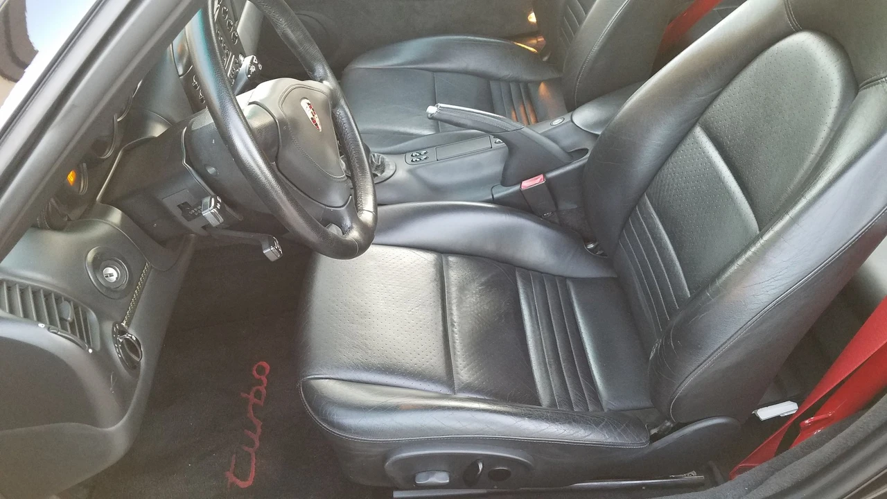 2001 Porsche 996 Turbo - Image 26 of 31