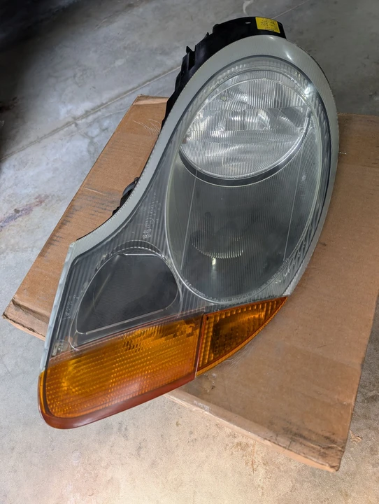 Parts & Memorabilia Bodywork - Image 14 of 20