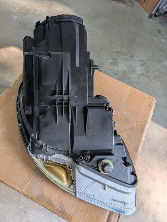 Parts & Memorabilia Bodywork - Image 3 of 20
