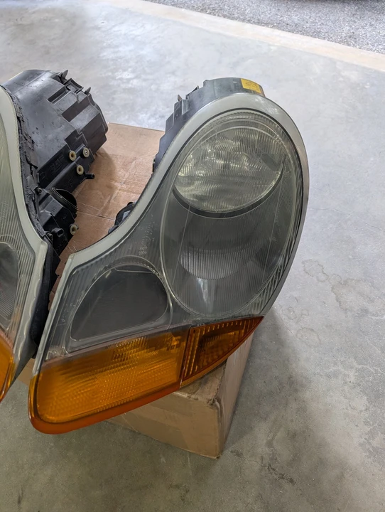 Parts & Memorabilia Bodywork - Image 10 of 20