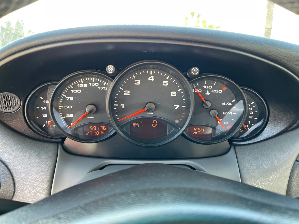 1999 Porsche 996 Carrera - Image 16 of 23