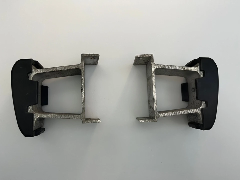 2007 Parts & Memorabilia Bodywork - Image 2 of 9