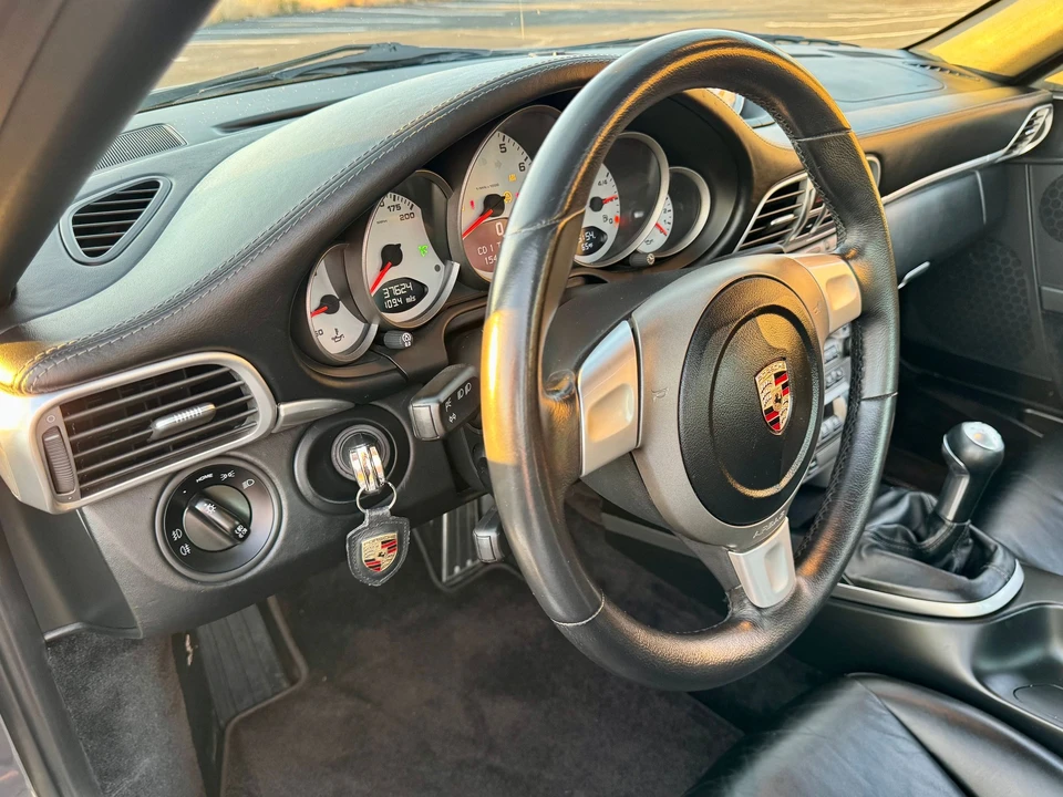 2005 Porsche 997 Carrera S - Image 19 of 31